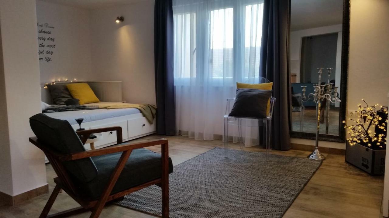 Studio Apartman Providence Шибеник Экстерьер фото